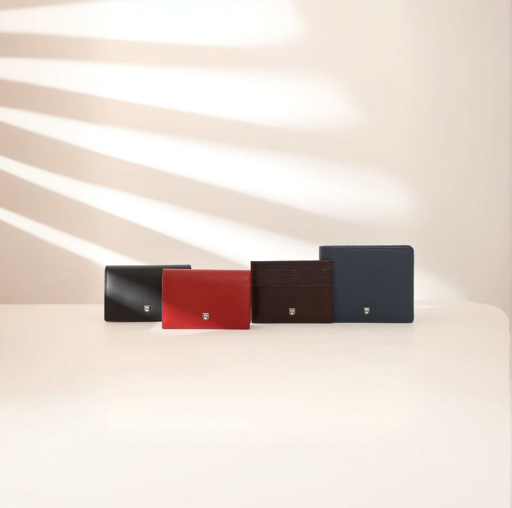 LEATHER ACCESSORIES