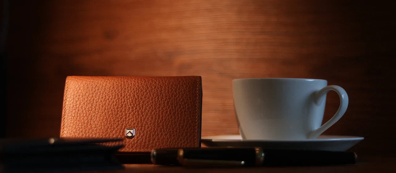 LEATHER CARD HOLDERS