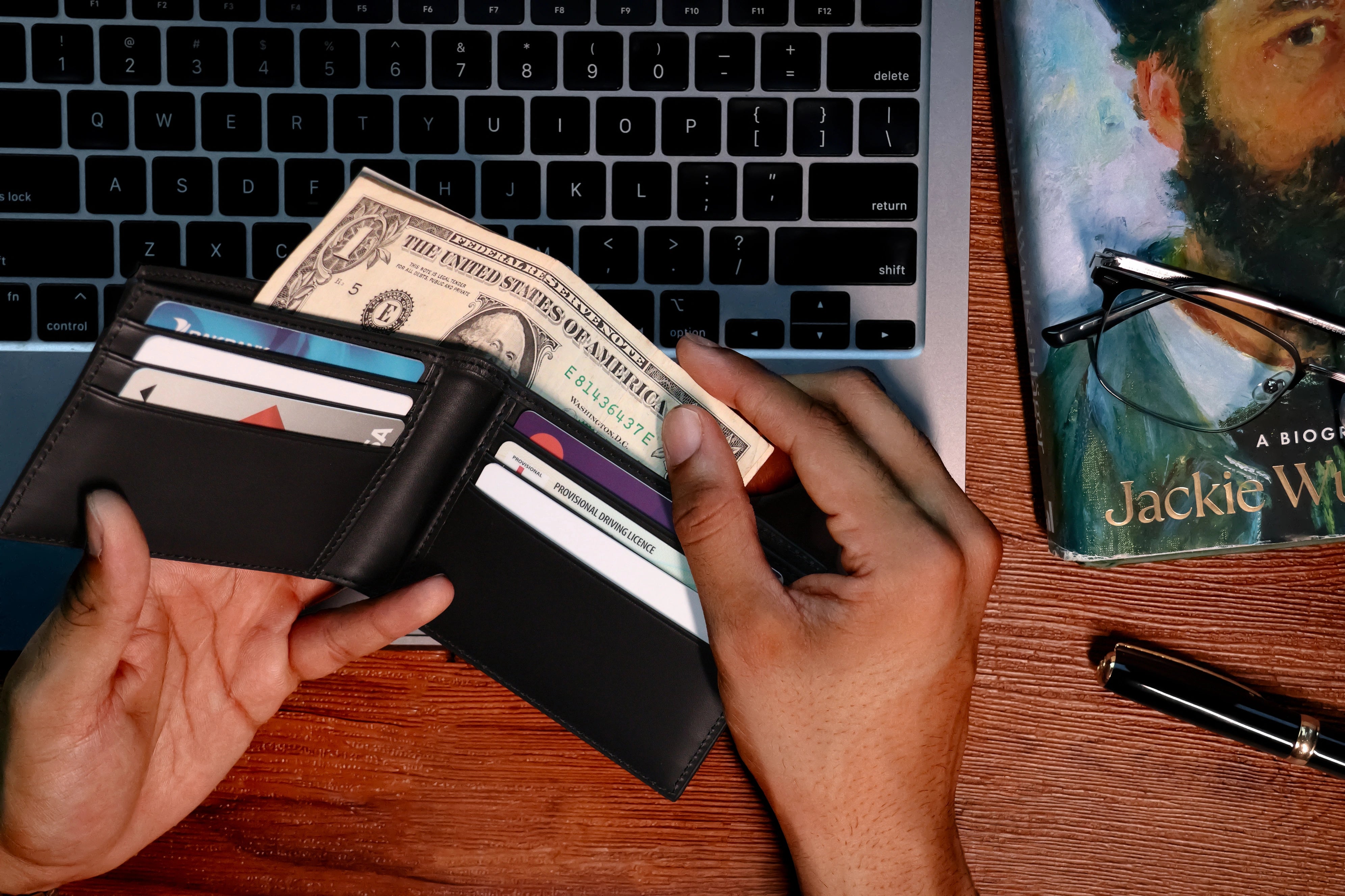 Bi_Fold_Wallet